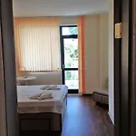 Yalta Appartement Sables d'or