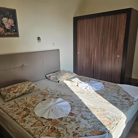Yalta Apartment