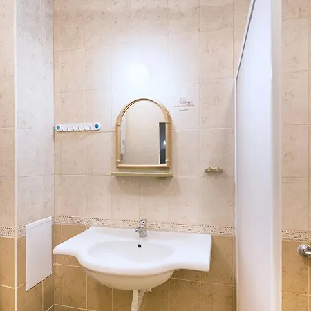 Yalta Apartment *